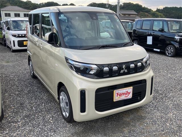 【スタッフの対応が売り】200名以上の個性溢れるスタッフ一同で丁寧な接客を徹底しています！女性スタッフも多数在籍しておりますので、女性の方でも安心！