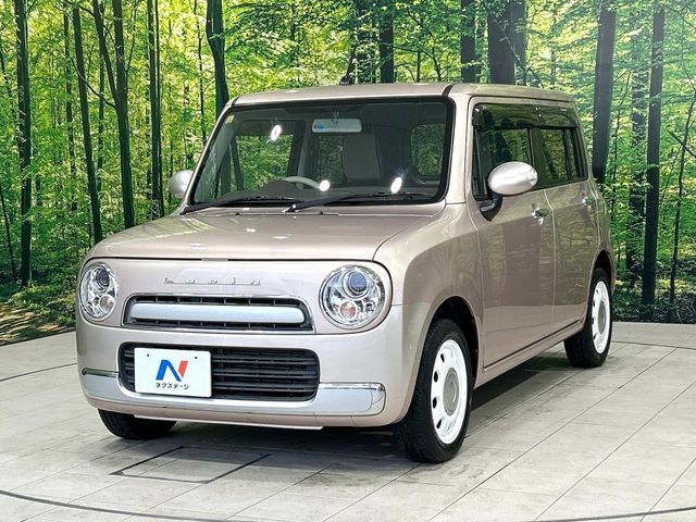 大好評のボディコーティング「弾スプラッシュコート」もご納車までに施工可能。通常のガラスコートと異なる、耐久年数6年の無機質ガラスコーティングが、ボディをキレイな状態に保ってくれます。