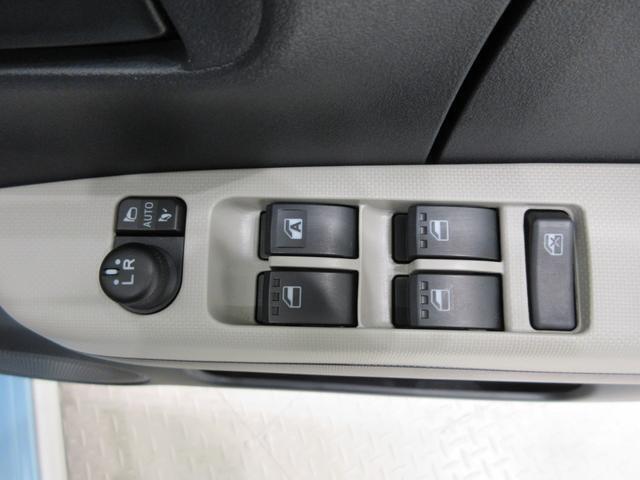 中古車は一物一価、同じようなお車でも、整備状況、外内装の状態など様々です。