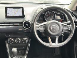 【ハンドル】『ハンドル/ステアリング』の画像になります。写真の内容に関してご不明点、ご質問等がございましたらお気軽にガリバー店舗までお問い合わせください。