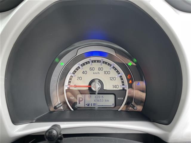 【スピードメーター】メーターがシンプルで見やすく運転しやすいですね！