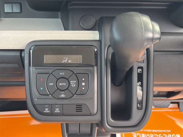 ★在庫車も高品質★　　★高年式で走行距離100km未満の、届出済み未使用車だけを仕入れております★　　★もちろん修復暦のある車は一台もございませんので、ご安心下さいませ★