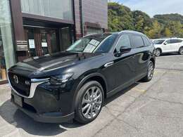 当店の営業時間はAM 9:30～PM 18:00です。見るだけでも大歓迎！お気軽にご来店ください♪（定休日：水曜日、第2・4日曜日）