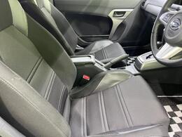 「この車の写真をもっと見たい」「状態が気になる」「この装備はついている？」どんな小さな疑問でもお気軽にお問い合わせください！