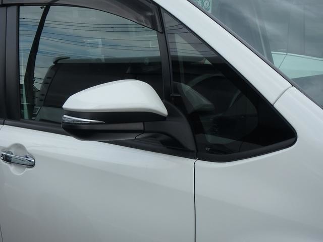 電動格納ミラーで、調節も楽にできます！