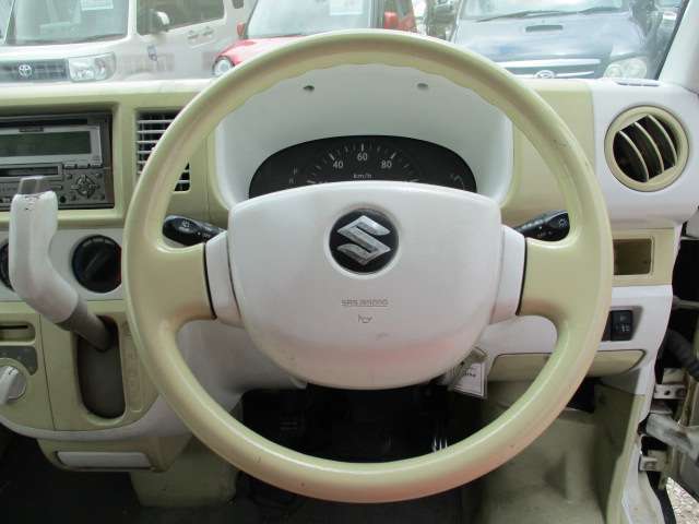 軽バン・軽ワゴン・軽SUV・軽乗用・軽トラック・軽オープンなどなど、軽自動車は何でもお任せください！！お買い得な普通車も在庫致します！