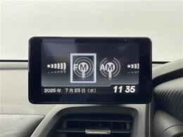 【センターディスプレイ(internavi POCKET連携対応)「internavi POCKET」を起動したスマートフォンをつなげば、ナビ画面を6.1インチのワイドディスプレイに表示可能！