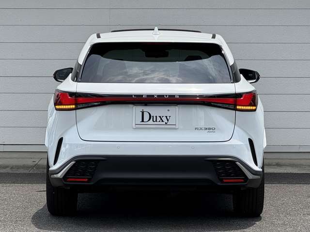 掲載車両以外にも対応可能です。ご希望のボディーカラー、グレード、装備やオプションをお聞かせ下さいませ。