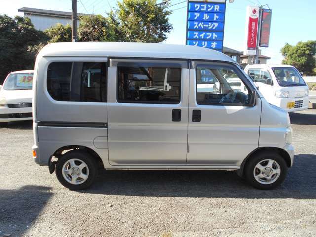納車時、エンジンオイル・エレメント全車新品交換。お問い合わせは、★カーセンサーフリーダイヤル「0078-6002-242727」までお電話ください★