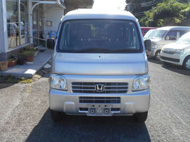 いらっしゃいませ！各種新車、中古車販売、二輪も取り扱ってます。もちろん車検、修理、板金もやってます。お問い合わせは、★カーセンサーフリーダイヤル「0078-6002-242727」までお電話ください★