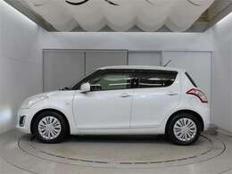 コンパクトな車体ならではの取り扱いのしやすさでお出掛けやお買い物、通勤と大活躍をしてくれますね☆