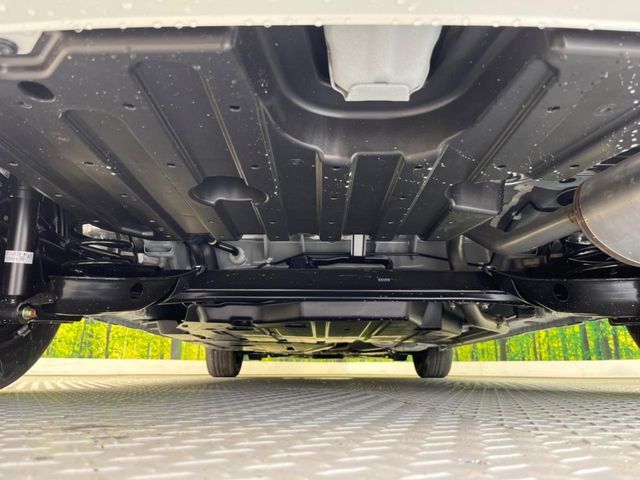 下回りがきれいなうちに、防錆加工の施工がオススメ。降雪地域はもちろん、沿岸部にお住いの方や、趣味でマリン・ウィンタースポーツをされる方にご好評いただいております。