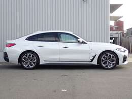 BMW認定中古車は、ドイツ本社と同様の教育・訓練を受けたBMW専門のメカニックが100項目以上のポイントを徹底的にチェックし、厳選した車輌のみを販売しております。