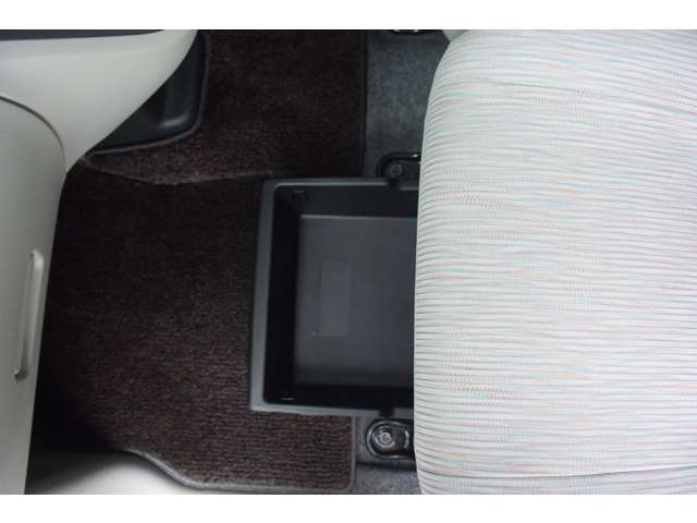 ☆最寄駅☆JRびわ湖線（東海道本線）河瀬駅もしくは稲枝駅が最寄り駅となります。事前にご連絡頂ければスタッフが駅までお迎えに上がります。ご来店お待ちしております。CarShop SUCCESS 0749-47-6888