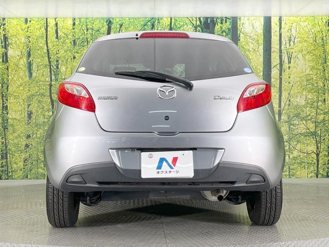 安心の最長10年・走行無制限保証（有償）をご用意。保証内容も充実はもちろん、無料点検＆オイル交換や、年中無休の全国・24時間ロードサービスも付帯されておりますのでご安心下さい。