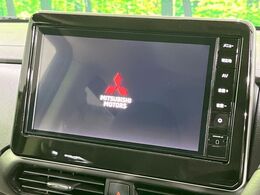 【大画面ナビ】人気の大型9インチナビを装備。存在感のある大画面はインパクト大！ナビ利用時のマップ表示は見やすく、テレビやDVDは臨場感がアップ！いつものドライブがグッと楽しくなります♪