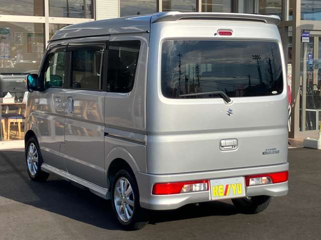 クルマ選びはケーユー♪ケーユーで♪この時期にお買い得な1台を是非♪お客様のお車をプロの見立てでより良い1台をプロデュースします！是非一度お店に遊びに来てください☆