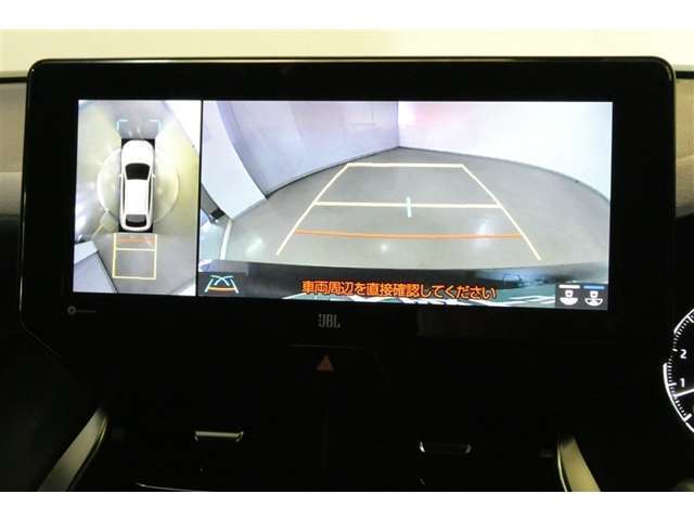 バックギアに入れると、このように後方が映し出されます！最終確認はご自身の目と耳で必ず行ってください！安全第一で！