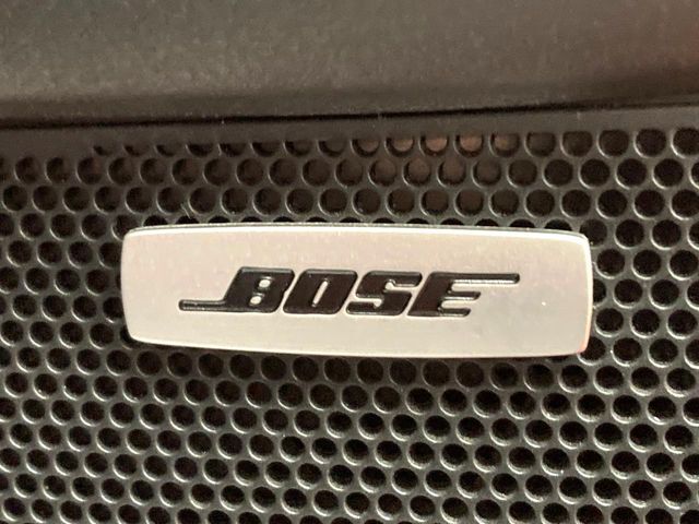【BOSEサウンドシステム付き純正ナビ】充実のナビ機能はもちろん、高度なチューニング能力が搭載されており、高音質な音楽をお楽しみいただけます♪
