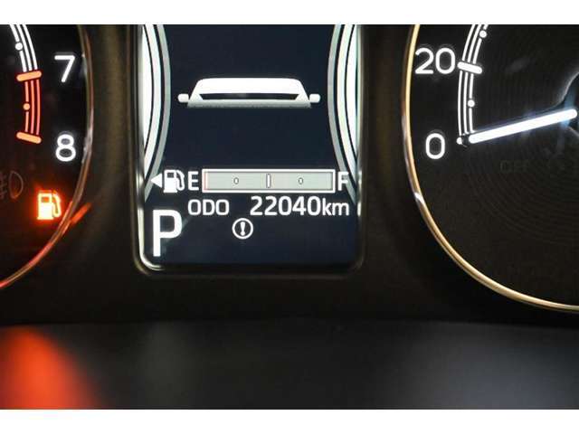 走行距離：22，040km（撮影時）　ご来店時や納車時には展示の移動や整備などで、若干 距離が進んでいる場合がございます。