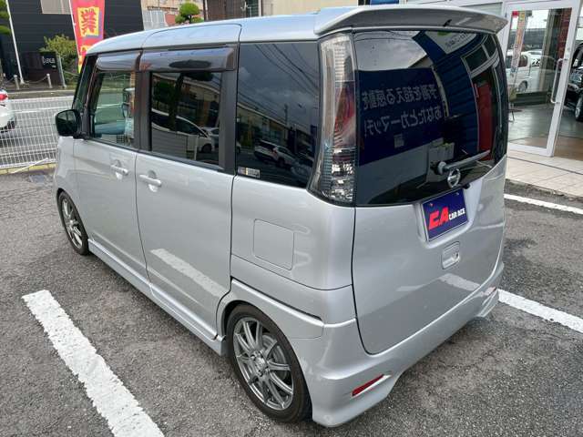 ご来店されたお客様に詳しくお話をさせて頂きために、「修復歴の有無」「不具合箇所の確認」「セールスポイント」等のご案内を行っておりますので、より安心してお乗り頂けるお車となります