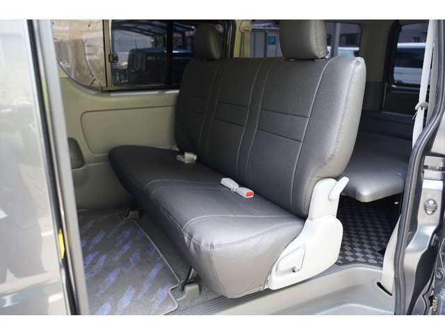 当社では納車後のアフターサービスにも力を入れています。ハイエース等のバンタイプの代車を多数ご用意！整備、車検、カスタム等、その他何か御座いましたらお気軽にお問合せ下さい。