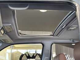 サンルーフ付き♪