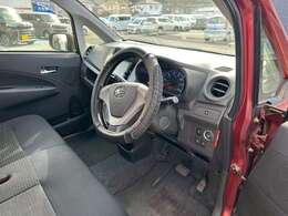 お買い得な価格に自信があります！！多種多様な中古車を展示しております。掲載していない中古車もある場合が多い為、お気軽にお問い合わせ・ご来店下さい。その際はカーセンサーを見た！とお伝え下さいませ(^^♪