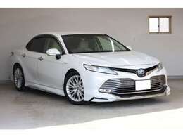 カーズクラブ　OUTLET店がスタートいたしました！！アウトレット車両は全車6ヶ月or5千km無償保証付きです！※また、こちらの車両はアウトレット車両ではございません。