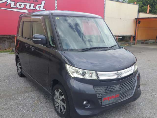 車両入庫チェックではエンジン・機関系をはじめ、電装装備、内装など100項目以上のチェックをしています。試乗も行なっていますのでご安心下さい。