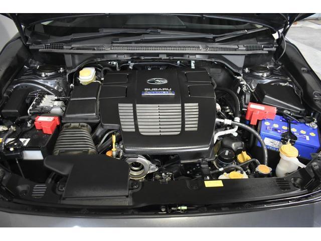 水平対向エンジンと電動技術を組み合わせたパワーユニット「e-BOXER」。