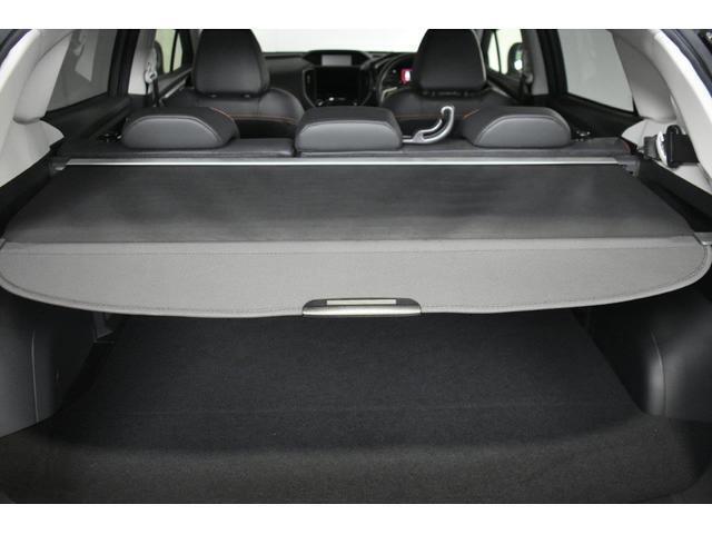 トノカバーを使えばトランク内の荷物が隠せ、プライバシーを守れます。