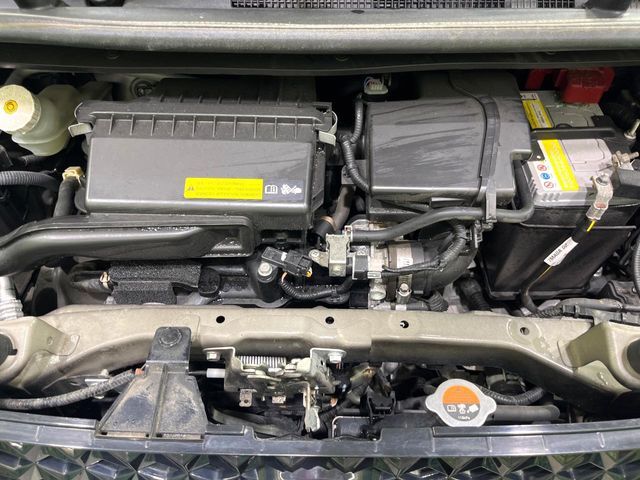 親切・丁寧な専門メカニックスタッフが応対！・車検・点検整備・事故等の修理などアフターサービスも安心。お車のカスタマイズもネクステージのサービススタッフまでご相談ください！