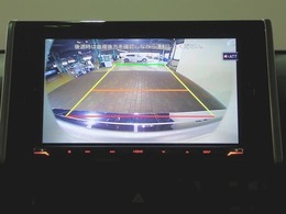 ◆三重県最大級の大型屋内中古車センター♪ヴァーサス鈴鹿店です♪オールジャンルの展示車が盛り沢山です♪在庫の無い車両のオーダーも受け付けます♪電話→059-384-5050までお問合せ下さい◆