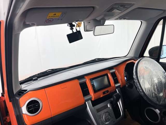軽自動車ならではの運転のしやすさ、低燃費が魅力です！
