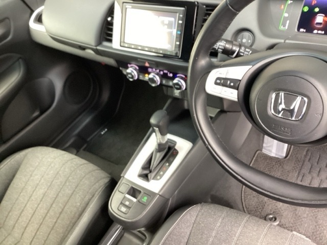 当社サービススタッフが点検整備を実施し、その後、ご納車させていただきますので安心してご利用いただけます。