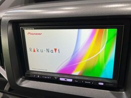 【ナビゲーション】使いやすいナビで目的地までしっかり案内してくれます。各種オーディオ再生機能も充実しており、お車の運転がさらに楽しくなります！！