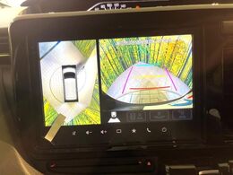 【全方位モニター用カメラ】専用のカメラにより、上から見下ろしたような視点で360度クルマの周囲を確認することができます☆死角部分も確認しやすく、狭い場所での切り返しや駐車もスムーズに行えます。