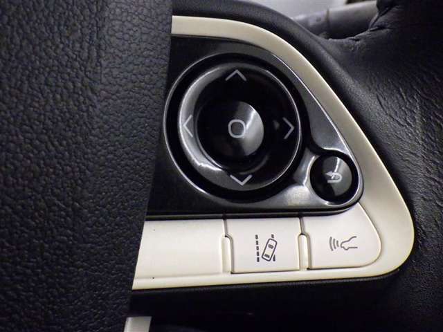 現在お乗りのお車があれば喜んで査定いたします。詳しくは、お近くの名古屋トヨペットグループのお店までご相談ください。