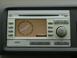 お立ち寄りいただく際は、事前にご連絡をお願いします。お目当てのお車が商談中や売約となることもございます。ご確認いただいてから、お立ち寄りください。