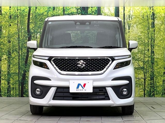 弊社では、全車『修復歴なし』のお車のみ取り扱っております。専任バイヤーによる厳選した仕入れの後、入庫後の車両チェックを行い、ネクステージが認定した高品質な中古車をご提供しております。