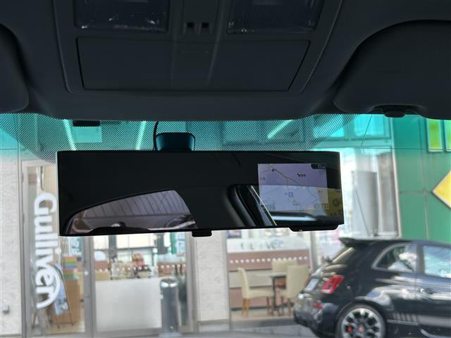 ガリバーグループでは主要メーカー、主要車種をお取り扱いしております。全国約460店舗の在庫の中からお客様にピッタリの一台をご提案します。