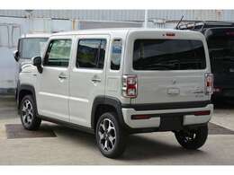 他各色、他グレードも新車専門店カーズカフェHPにて、ぜひご覧ください。ご注文ご契約、ローン事前審査、ご納車の流れや納期などはカーズカフェHPよりお問い合わせお電話等で、ご確認ください。