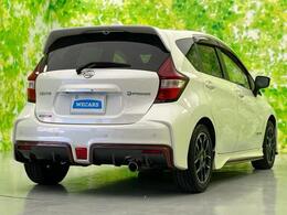 全国に店舗を展開しているのでどこでもお取り寄せが可能です！この車が気になるけど遠方だから・・・と諦める必要はありません！※別途陸送費が必要です。