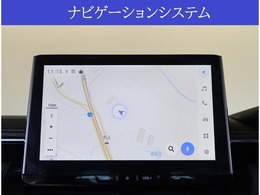 【装備】純正10.5型ディスプレイオーディオ＋ナビが付いています。BluetoothオーディオやフルセグTV、USB接続などの音楽機能やドラレコ機能がご利用頂けます。