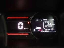 4WD　デュアルセンサーブレーキサポート　ワンオーナー　両側パワスラ　レーダークルーズ　LEDオートライト　シートヒーター　純正アルミ　ステアリングスイッチ　ステアリングヒーター　フォグ　スマートキー