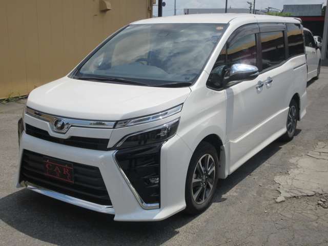 お車の知識がなくても大丈夫です！お車に詳しい専門スタッフが丁寧親切にご説明させていただきますのでお気軽にご質問下さい！