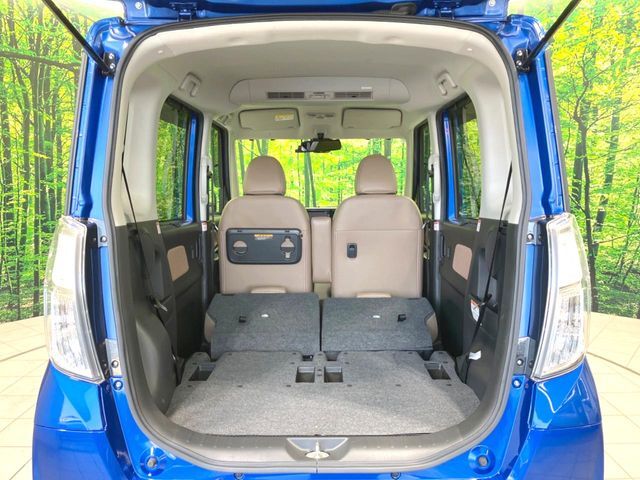 普段のお買い物や通勤、送迎等に十分な荷室スペースを確保しております。セカンドシートを倒すと、大きな荷物の積載も可能です♪
