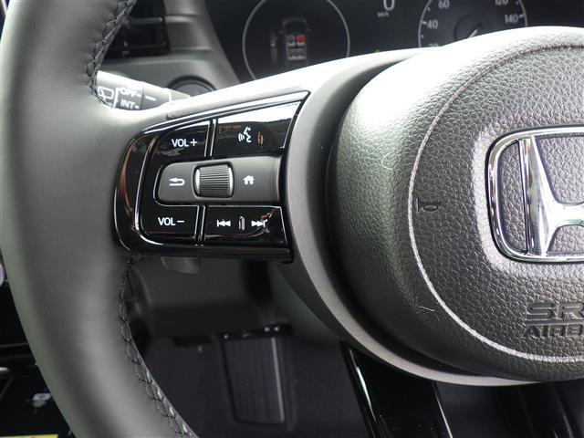 【運転席操作部】快適なドライブを楽しむための機能が装備されています！運転席から触れるので、使いやすいです！除菌プランいれていただくと、さらに清潔で安心していただけます！
