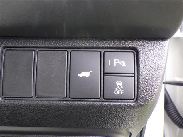 【運転席操作部】快適なドライブを楽しむための機能が装備されています！運転席から触れるので、使いやすいです！除菌プランいれていただくと、さらに清潔で安心していただけます！